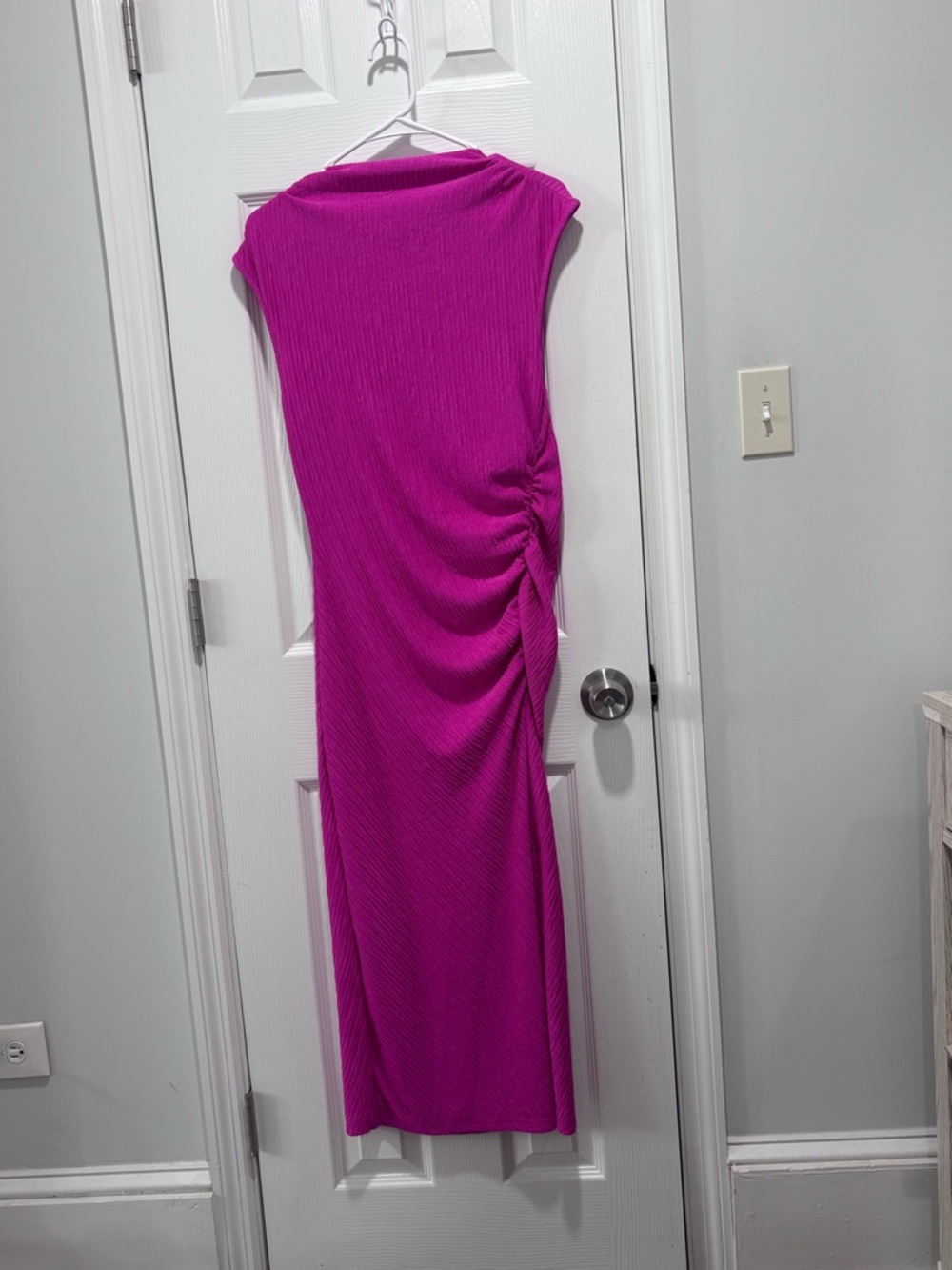 🩷SHEIN Fuchsia Ribbed Ruched Midi Dress - Picture 2 of 11